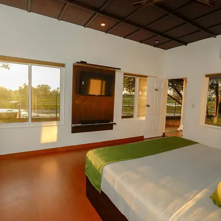 Paadam By The Backwaters Kumarakom Exterior photo
