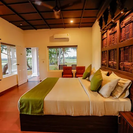 Paadam By The Backwaters Kumarakom Exterior photo