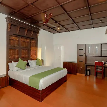 Paadam By The Backwaters Kumarakom Exterior photo