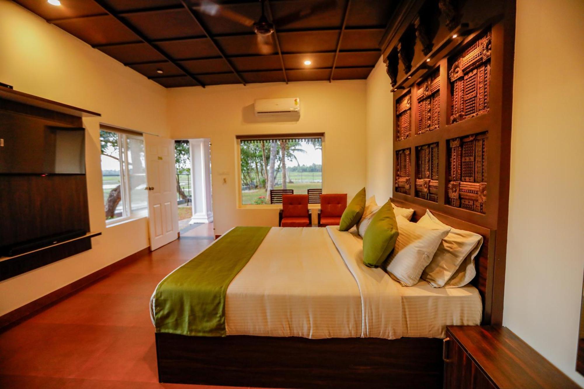 Villa Paadam By The Backwaters *