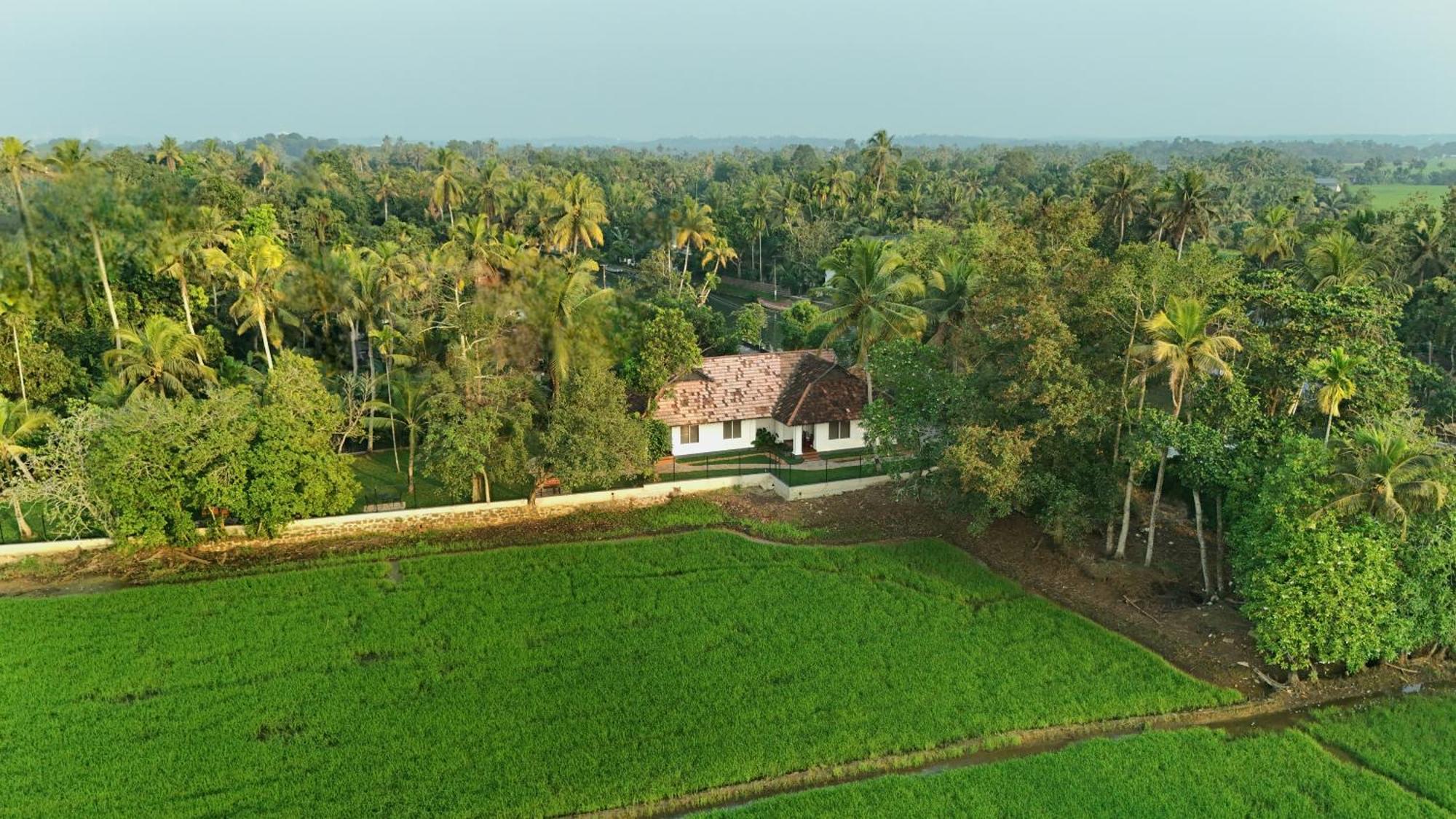 Paadam By The Backwaters Villa