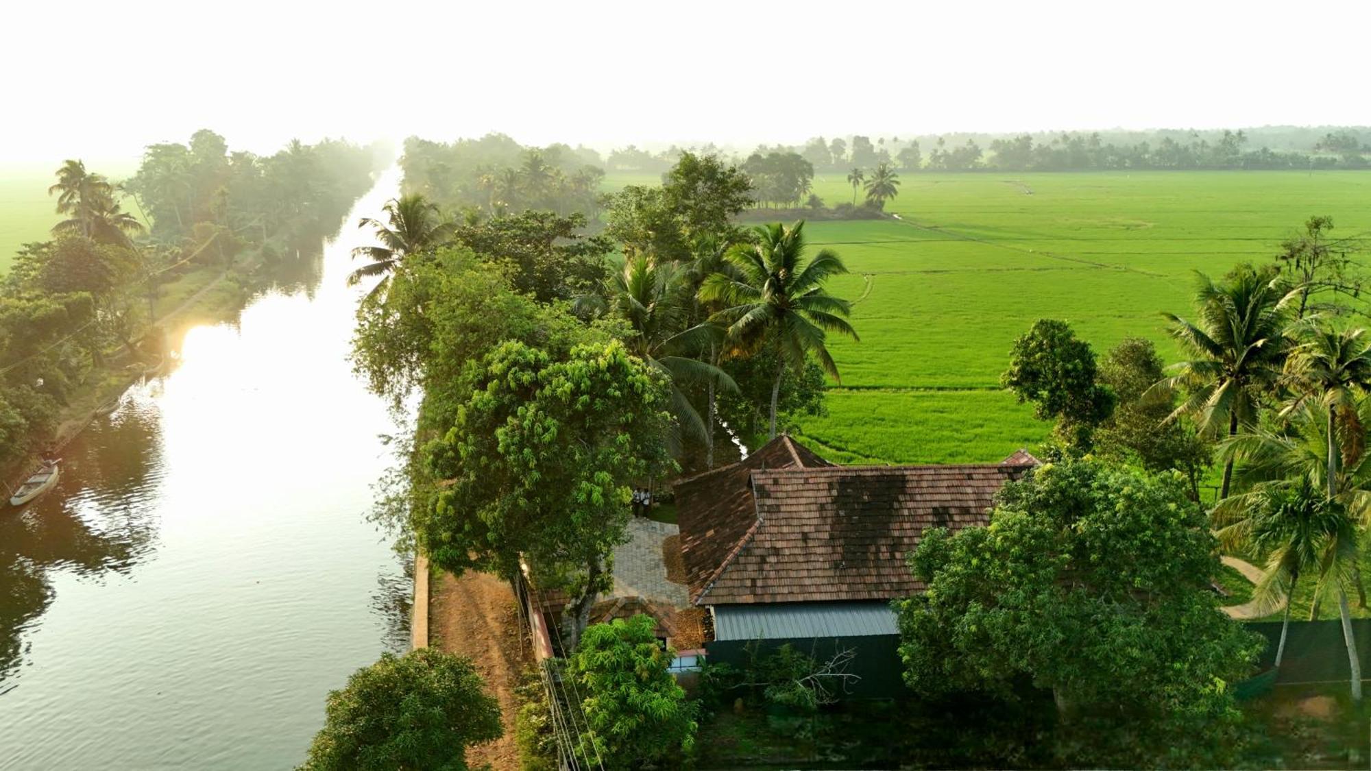 Paadam By The Backwaters Villa