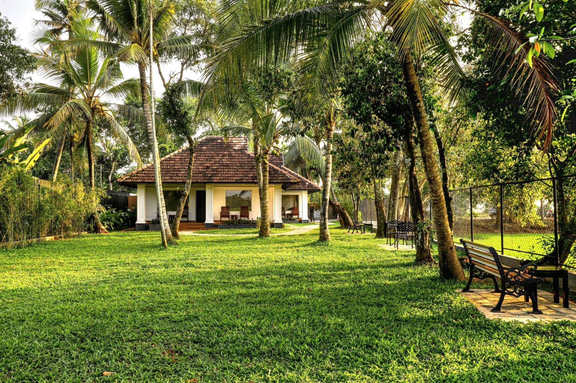 Paadam By The Backwaters Kumarakom