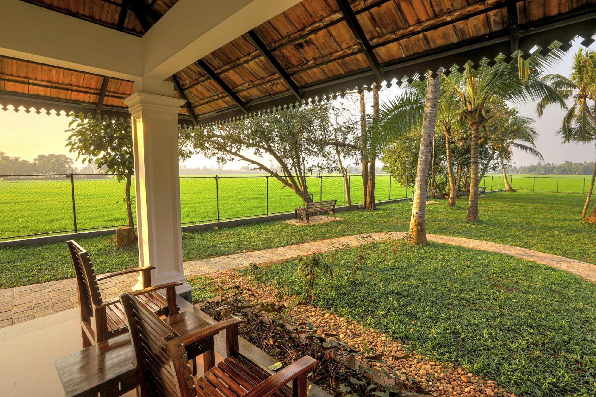 Paadam By The Backwaters Villa *