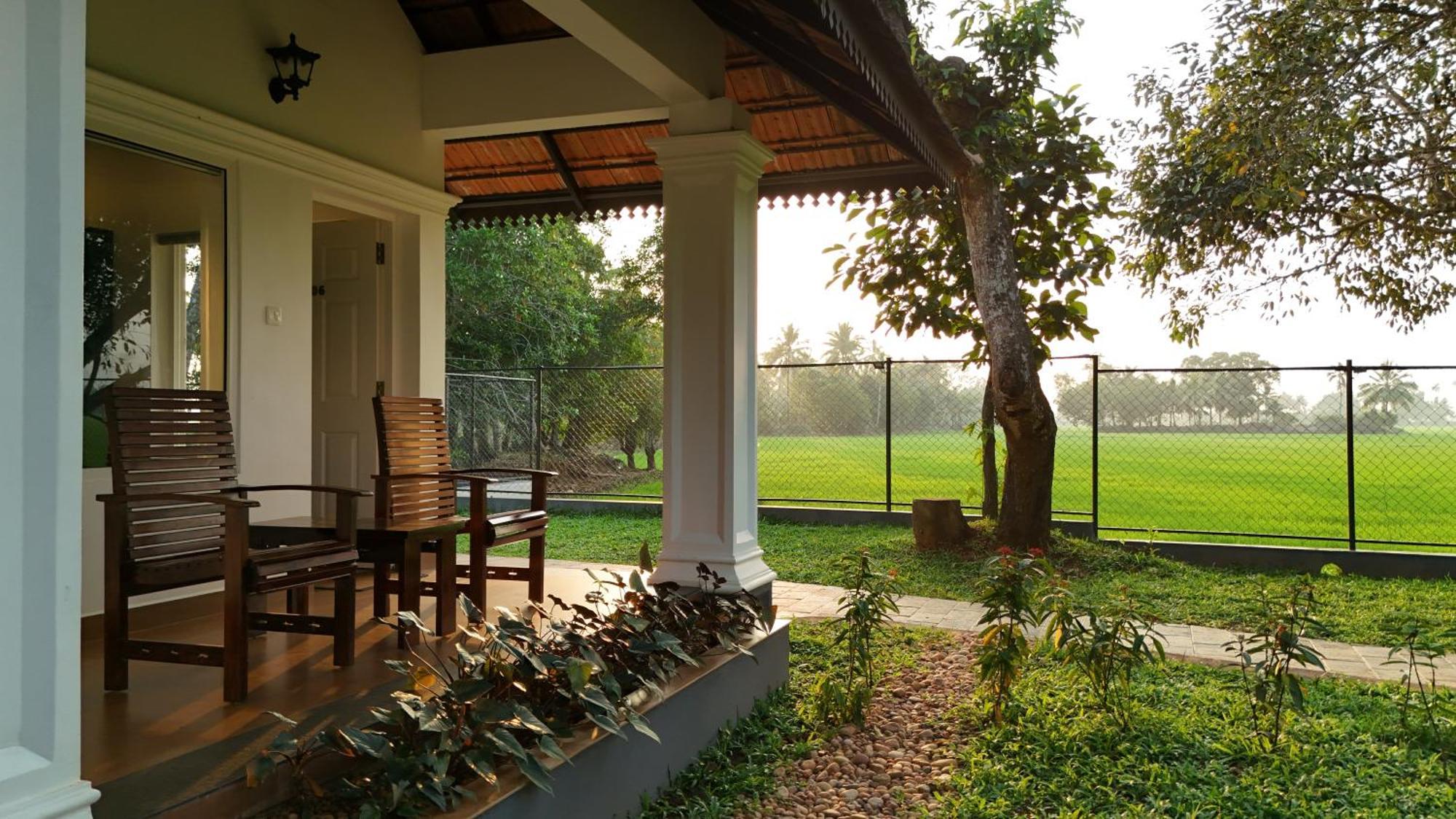 Paadam By The Backwaters Villa Kumarakom